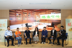 标记着芷江西街道特色科普坐正式投入使